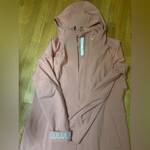 Lululemon Rain Jacket, Brand New Never Worn